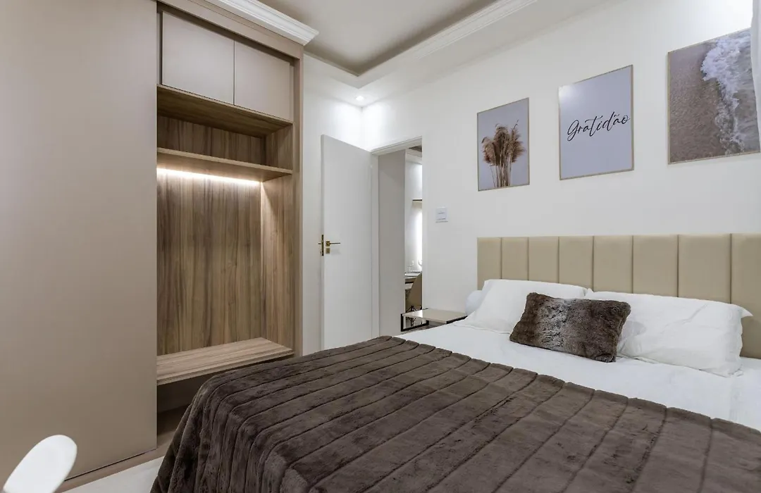 Ipanema Apt - Best Location - Walk To The Beach-1